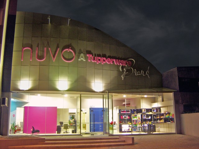 Nuvo Tupperware